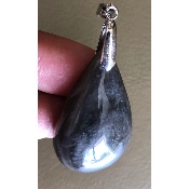 PIERRE DE LUNE NOIRE PENDENTIF