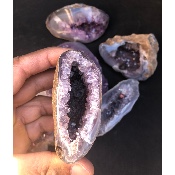 AMÉTHYSTE-AGATE GÉODE semi-travaillée Lot de 1500g