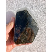 LABRADORITE MULTICOLORE  FORME LIBRE ENTIÈREMENT POLIE 1070gr