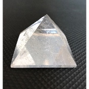 QUARTZ CRISTAL PYRAMIDE 47 gr