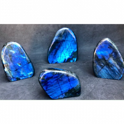 LABRADORITE bleue FORME LIBRE polie Lot de 4 pièces 