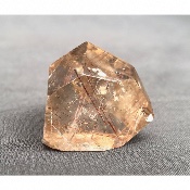 QUARTZ RUTILE PRISME 27 gr