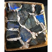 LABRADORITE UNE FACE POLIE Carton de 14 pièces