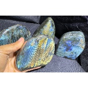 LABRADORITE FORME LIBRE Entièrement POLIE Lot de 3,14 kg
