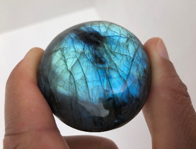 LABRADORITE GALET BLEU 117 gr