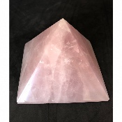 QUARTZ ROSE PYRAMIDE 1510 gr