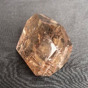 QUARTZ RUTILE PRISME 27 gr