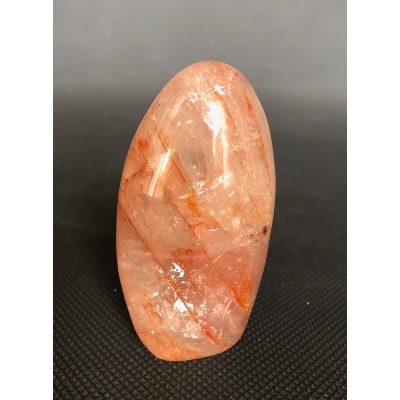 QUARTZ HÉMATOÏDE ROUGE  FORME LIBRE 290gr