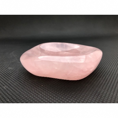 QUARTZ ROSE CENDRIER 345 gr