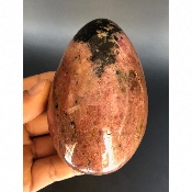 RHODONITE OEUF 620 gr