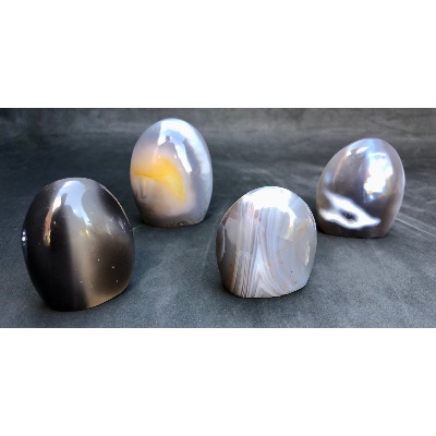 AGATE BLEUE FORME LIBRE lot de 4 pièces