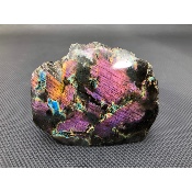 LABRADORITE VIOLETTE MULTICOLORE UNE FACE POLIE 510 gr