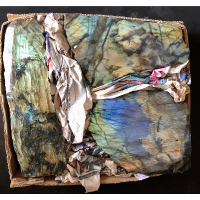 LABRADORITE UNE FACE POLIE Lot de 3,22 kg