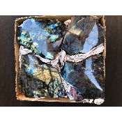 LABRADORITE UNE FACE POLIE Carton de 5,88 Kg