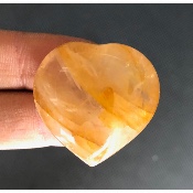 QUARTZ HÉMATOÏDE JAUNE  COEUR 23 gr