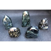 LABRADORITE FORME LIBRE Entièrement POLIE Lot de 2360g
