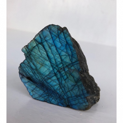 LABRADORITE BLEUE UNE FACE POLIE 149 gr