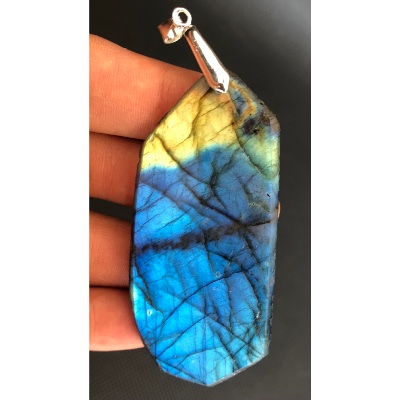 LABRADORITE "design" PENDENTIF 31,3 gr