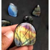 LABRADORITE FORME LIBRE Entièrement POLIE Lot de 620g