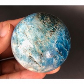 APATITE BLEUE BOULE 282 gr