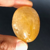 QUARTZ HÉMATOÏDE JAUNE  GALET 69 gr