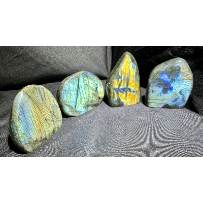 LABRADORITE FORME LIBRE Entièrement POLIE Lot de 3,14 kg