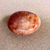 QUARTZ HÉMATOÏDE ROUGE  GALET 85 gr