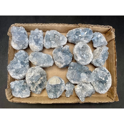 CÉLESTINE lot de 17 pièces