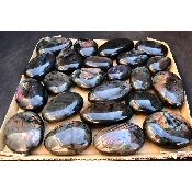 LABRADORITE Multicolore-violet GALET Carton de 23 pièces