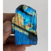 LABRADORITE MULTICOLORE UNE FACE POLIE 65 gr