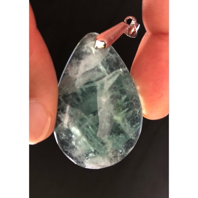 FLUORINE PENDENTIF