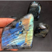 LABRADORITE FORME LIBRE Entièrement POLIE Lot de 1790g