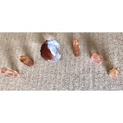 QUARTZ HÉMATOÏDE PRISME  Lot de 6 pièces