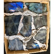 LABRADORITE UNE FACE POLIE Carton de 8 pièces