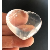 QUARTZ CRISTAL COEUR 81g