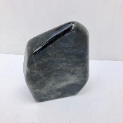 LABRADORITE BLEUE  FORME LIBRE ENTIÈREMENT POLIE 3000 gr