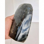 LABRADORITE BLEU-VIOLET  FORME LIBRE ENTIÈREMENT POLIE 1400 gr