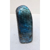 LABRADORITE BLEUE  FORME LIBRE ENTIÈREMENT POLIE 590 gr