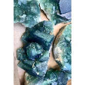 Fluorite brute lot de 2,17 kg