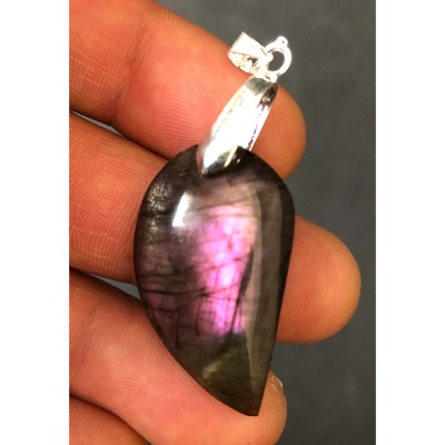 LABRADORITE Violette PENDENTIF 6,6 gr