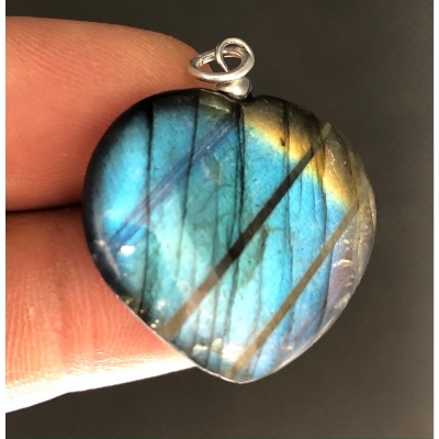 LABRADORITE coeur PENDENTIF 7,7 g