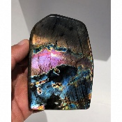 LABRADORITE AAA MULTICOLORE  FORME LIBRE ENTIÈREMENT POLIE 630 gr