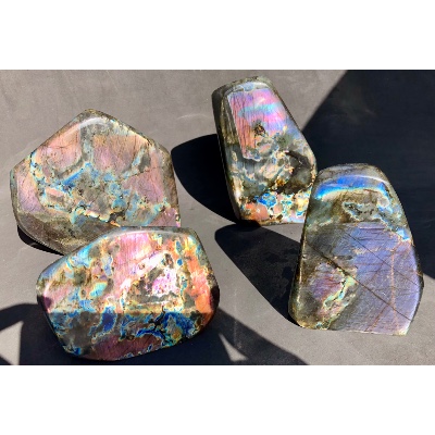 LABRADORITE MULTICOLORE  POLIE Lot de 4 pièces
