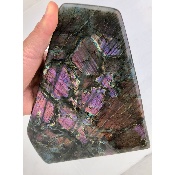 LABRADORITE VIOLETTE  FORME LIBRE ENTIÈREMENT POLIE 2180 gr