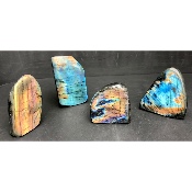 LABRADORITE Entièrement POLIE 1600g