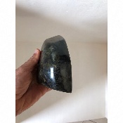 LABRADORITE MULTICOLORE  FORME LIBRE ENTIÈREMENT  POLIE 1350 gr