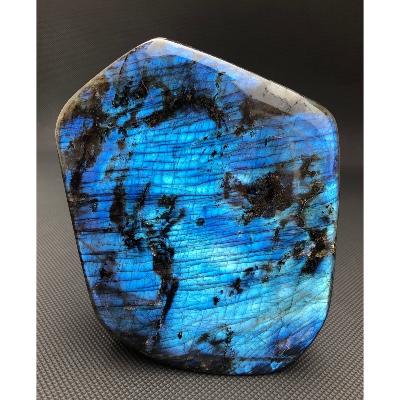 LABRADORITE bleue  POLIE 2390 g