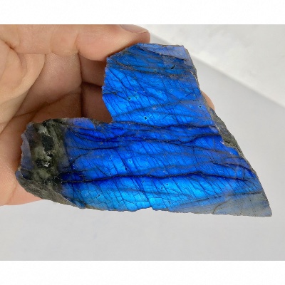 LABRADORITE BLEUE UNE FACE POLIE 158 gr