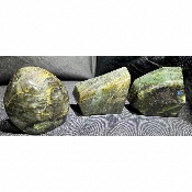 LABRADORITE FORME LIBRE Entièrement POLIE Lot de 3,12 kg