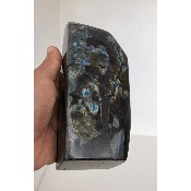 LABRADORITE BLEU-VIOLET  FORME LIBRE ENTIÈREMENT POLIE 1400 gr